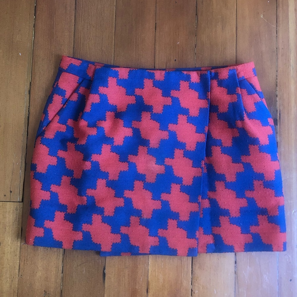 Diane Von Furstenburg houndstooth wool mini skirt